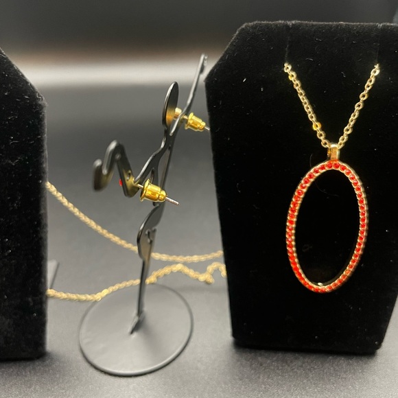 Jewelry by Mia Carisma necklace with matching earrings. 24 inch gold chain - Picture 3 of 3